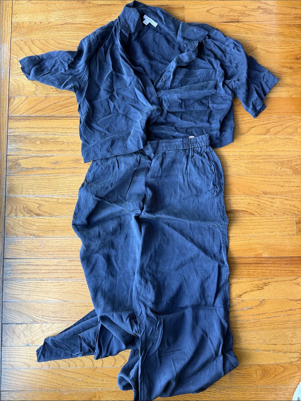 Lunya Pajama Set Short Sleeve button down Shirt and Pants - XS